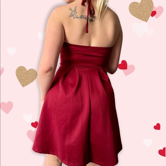 Red Dress - Picture 2 of 2